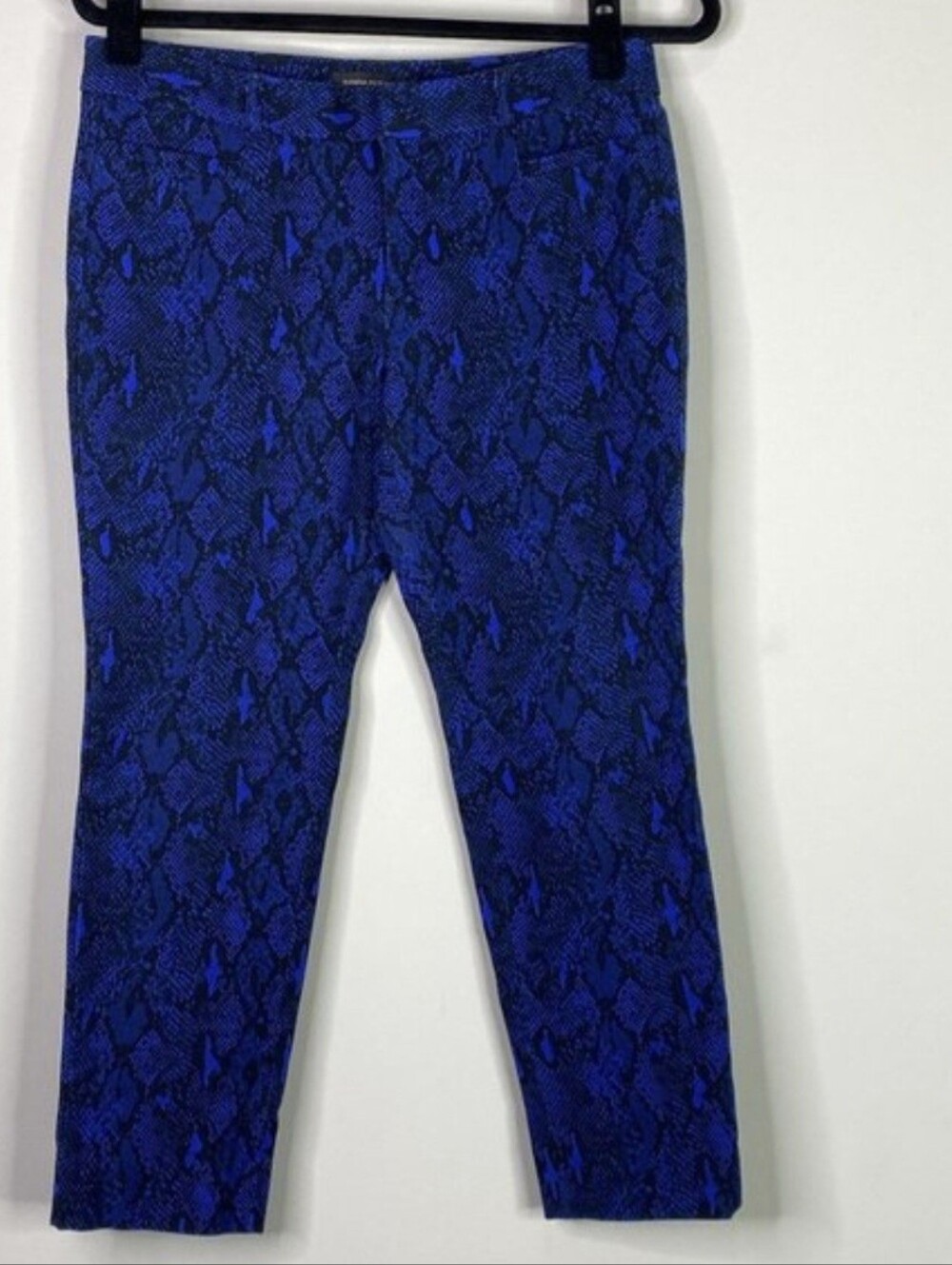 Banana Republic Blue and Black Sloan Cropped Snake Print Pants